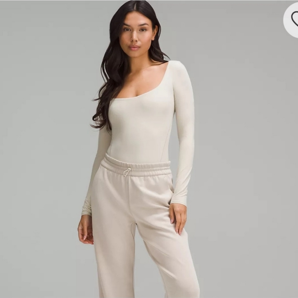 Lululemon riverstone RVST Ultra-Soft Nulu Square-Neck Long-Sleeve Bodysuit